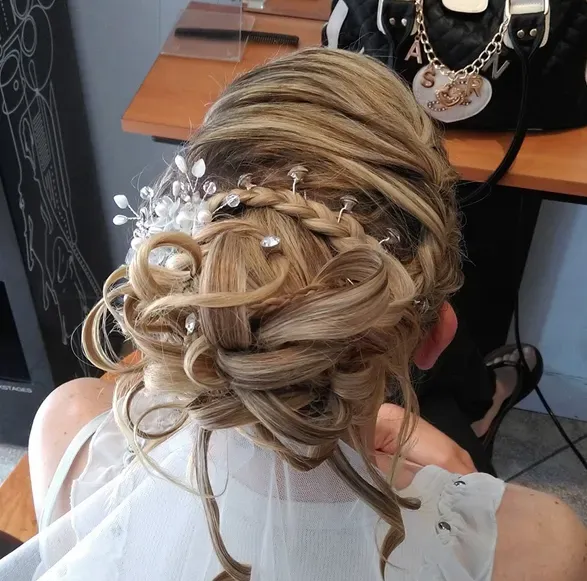 Coiffure cheveux à Pontorson